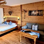 Seehotel Hartung & 4*