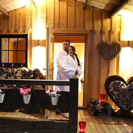 מלון Seehotel Hartung & 4*