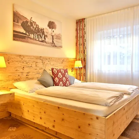 מלון Seehotel Hartung & Füssen